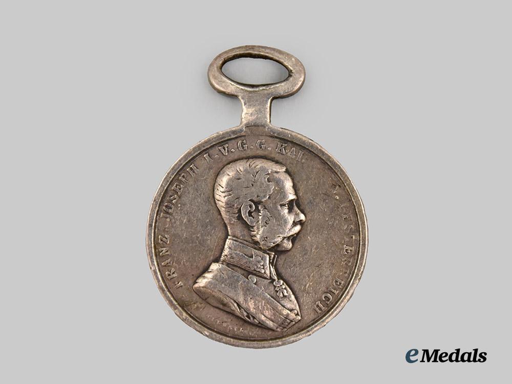 international._austria._a_lot_of_two_european_medals_and_photograph___m_n_c5765