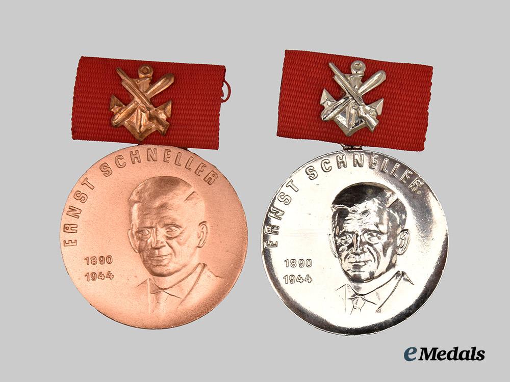international._a_mixed_lot_of_eastern_bloc_medals_and_decorations___m_n_c5808