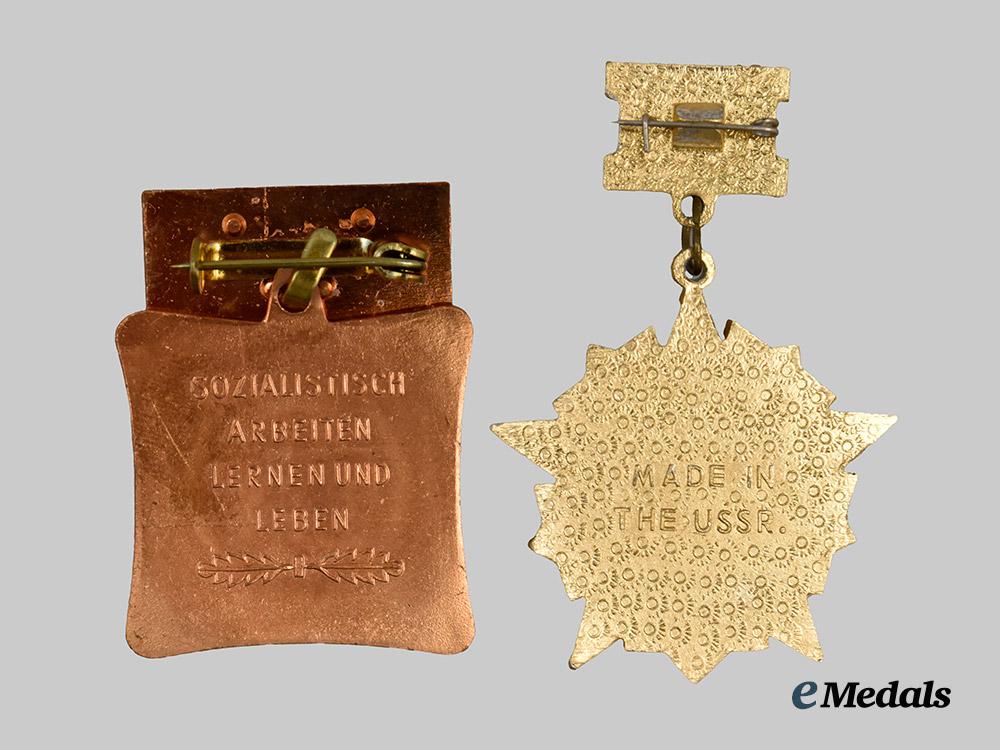 international._a_mixed_lot_of_eastern_bloc_medals_and_decorations___m_n_c5817