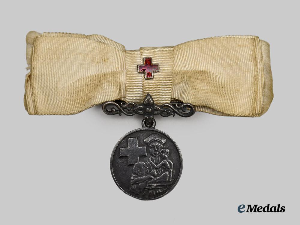 thailand,_kingdom._a_red_cross_medal_of_appreciation_for_women,_i_i_class_silver_grade___m_n_c5834