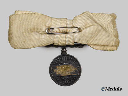 thailand,_kingdom._a_red_cross_medal_of_appreciation_for_women,_i_i_class_silver_grade___m_n_c5837