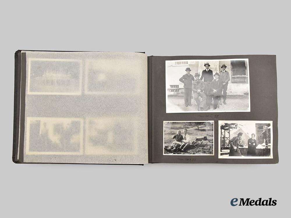 germany,_heer._a_private_pre-_war_photo_album,_c.1939___m_n_c5866