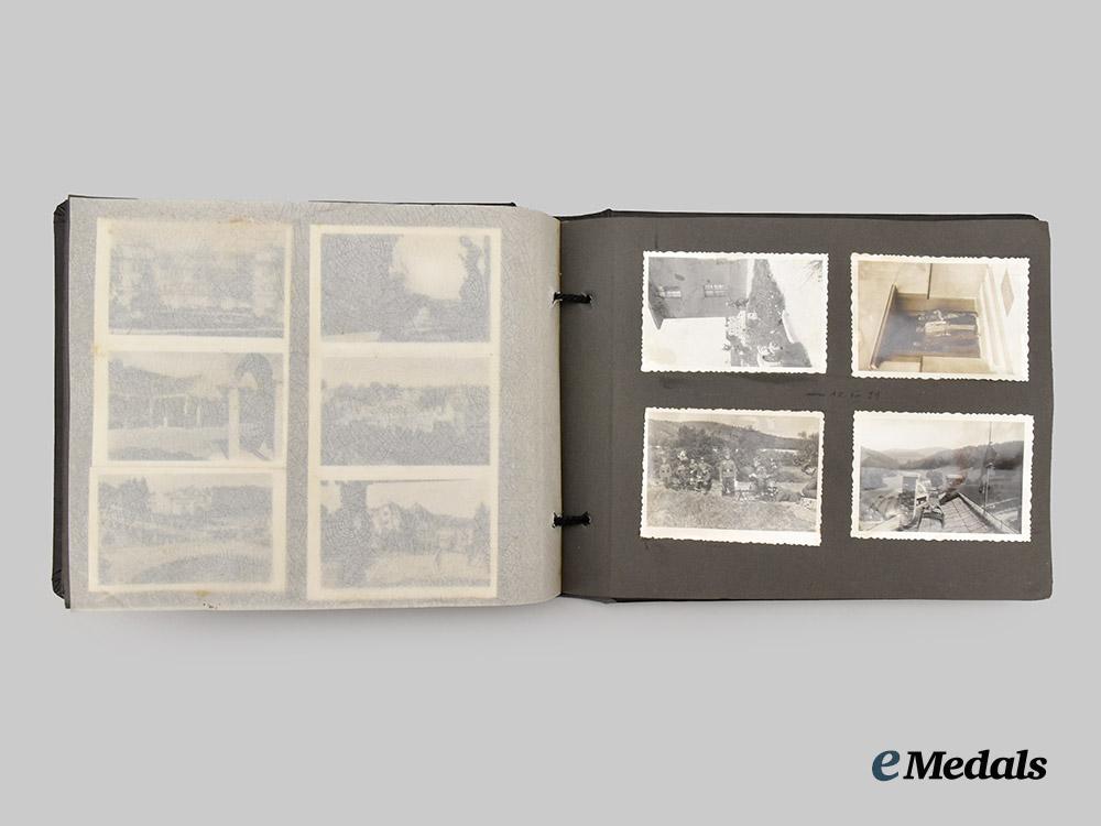 germany,_heer._a_private_pre-_war_photo_album,_c.1939___m_n_c5896