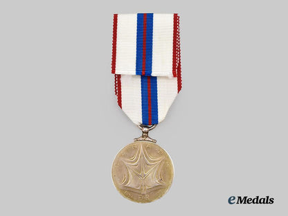 queen_elizabeth_ii_jubilee_medal1977___m_n_c5922