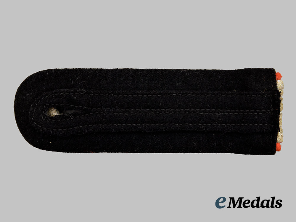 germany,_s_s._a_waffen-_s_s_flak/_artillery_untersturmführer_shoulder_board___m_n_c5939