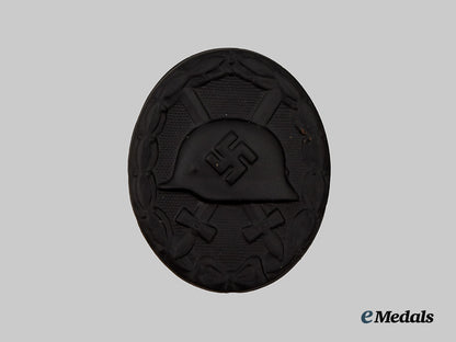 german,_wehrmacht._a_black_grade_wound_badge,_with_recipient_photo,_by_heinrich_wander___m_n_c5949
