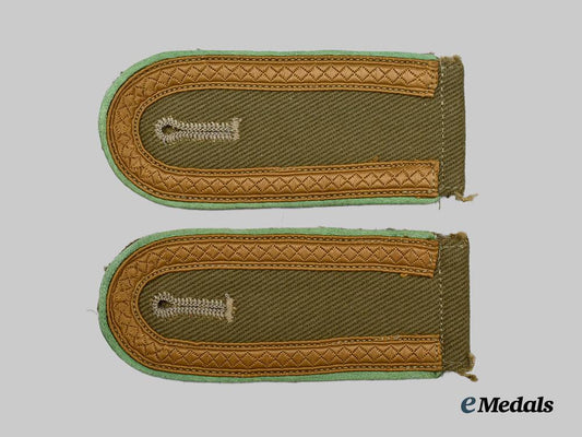 germany,_heer._a_set_of_tropical_panzergrenadier_unteroffizier_shoulder_straps___m_n_c5996