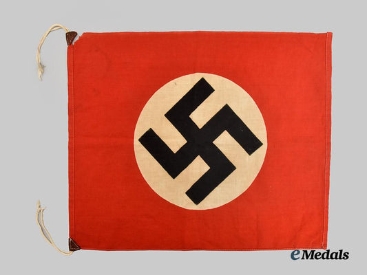 germany,_third_reich._a_small_national_flag___m_n_c6012