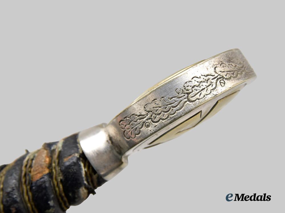 germany,_luftwaffe._an_officer’s_sword,_unit-_attributed,_by_f.&_a._helbig___m_n_c6021