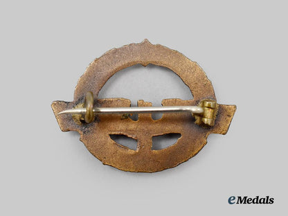 germany,_third_reich._a_rare_reichsbahn_female_staff_service_badge___m_n_c6039