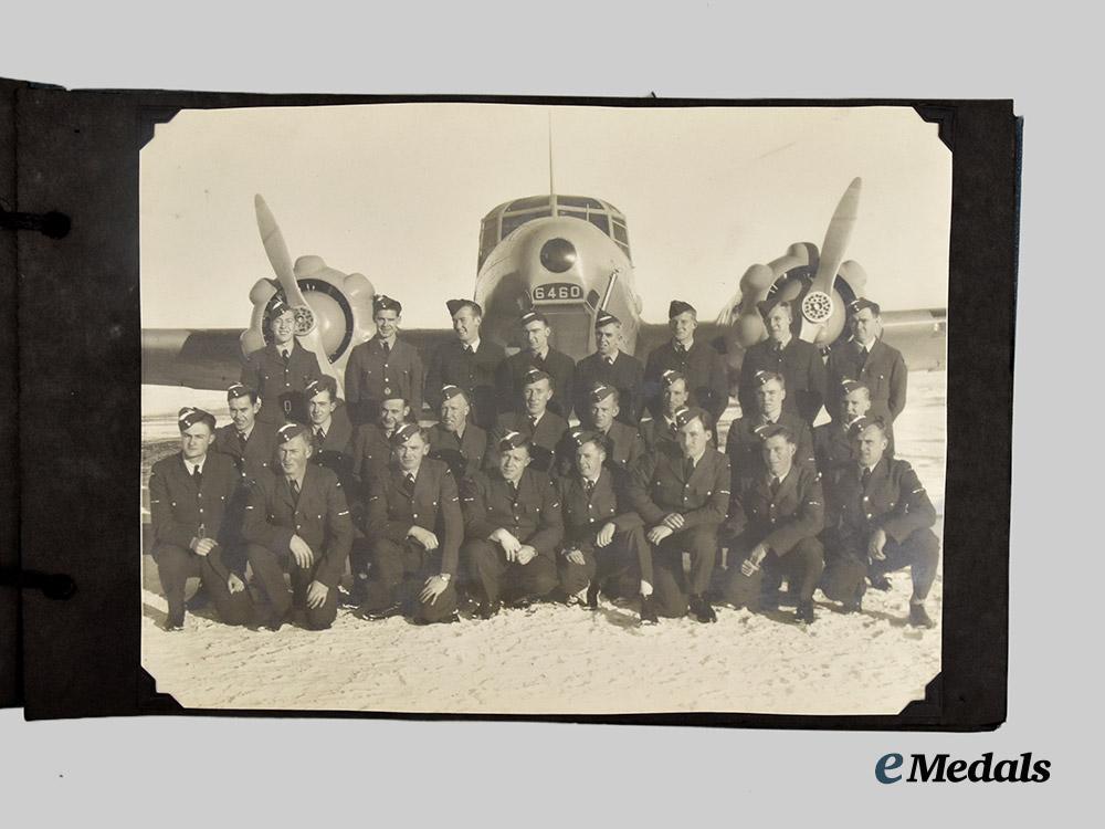 canada,_commonwealth._a_second_world_war_period_royal_canadian_air_force_photo_album___m_n_c6052