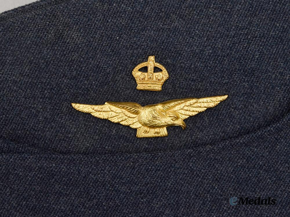 canada,_commonwealth._a_royal_canadian_air_force_wedge_cap_belonging_to_flight_lieutenant_edward_a._tribe___m_n_c6091