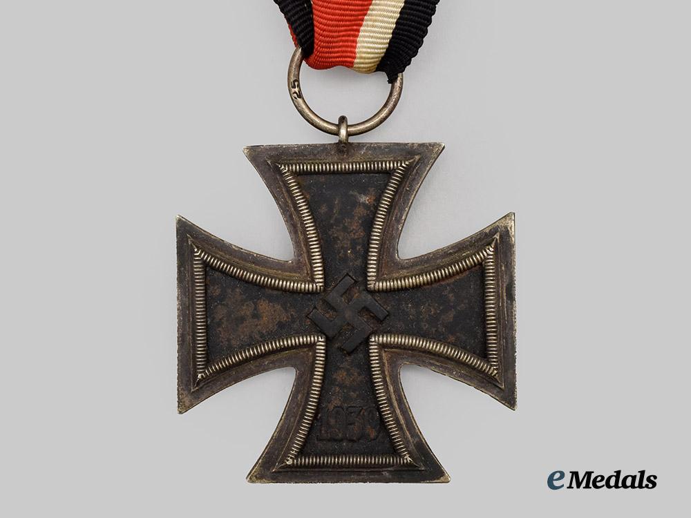 germany,_wehrmacht._a1939_iron_cross_i_i_class,_by_arbeitsgemeinschaft_hanau___m_n_c6121
