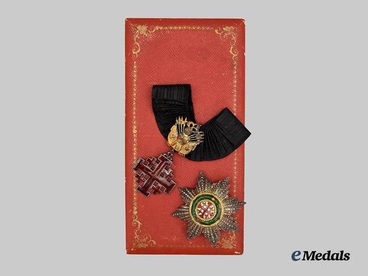 vatican,_papal_state._an_equestrian_order_of_the_holy_sepulchre_of_jerusalem,_grand_officer_set,_c.1930___m_n_c6141