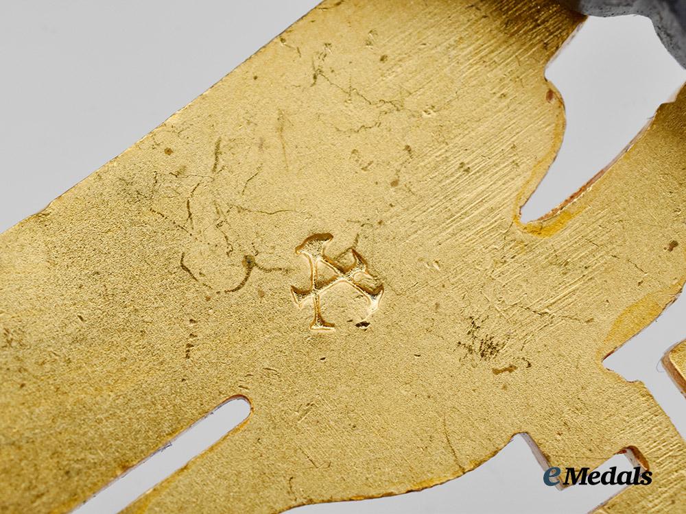 germany,_luftwaffe._a_rare&_mint_fallschirmjäger_badge,_type_e_with_case,_by_f._w._assmann&_söhne___m_n_c6145