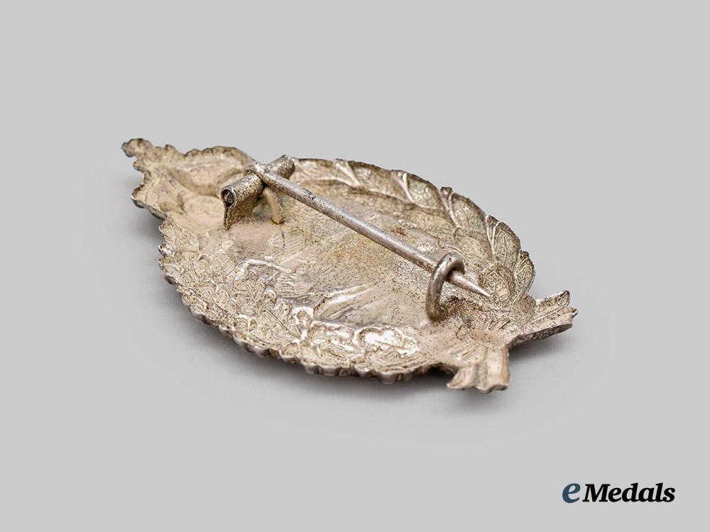 germany,_imperial._a_pilot’s_badge,_with_stick_pin_miniature,_c.1917___m_n_c6153