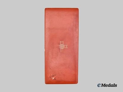 international._a_sovereign_military_hospitaller_order_of_saint_john_of_jerusalem_grand_cross_set,_c.1950___m_n_c6157