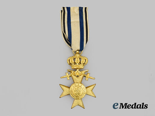 bavaria,_kingdom._an_order_of_military_merit,_i_class_cross_with_crown_and_swords,_c.1935___m_n_c6192