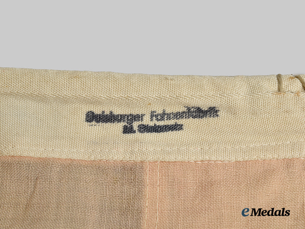 germany,_kriegsmarine._a_rare_harbour_pilot’s_flag___m_n_c6204