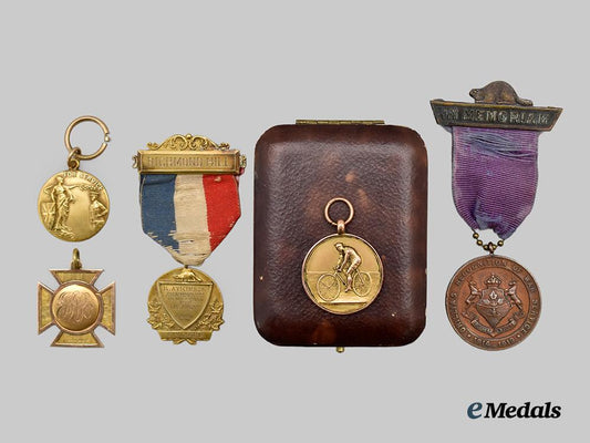 canada,_c_e_f._four_first_war_township_medals_for_active_service_and_one_cycle_championship_medal___m_n_c6222