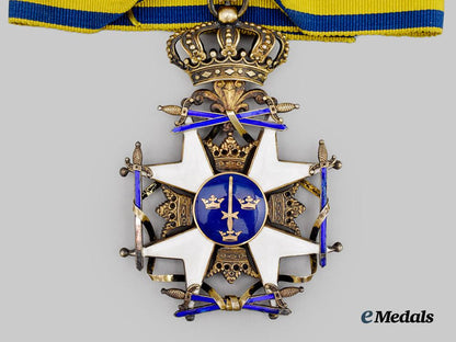 sweden,_kingdom._a_cased_order_of_the_sword,_i_i_i._class_commander,_type_i_i,_by_c._f._carlman,_c.1918___m_n_c6228