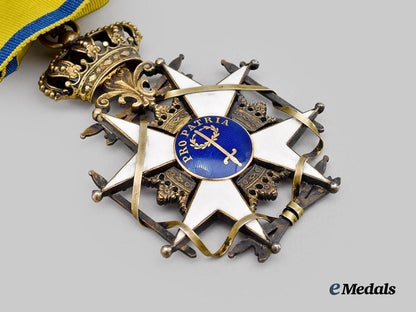 sweden,_kingdom._a_cased_order_of_the_sword,_i_i_i._class_commander,_type_i_i,_by_c._f._carlman,_c.1918___m_n_c6232