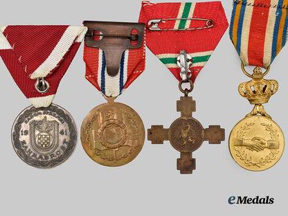 europe._a_lot_of_eight_medals&_decorations___m_n_c6276