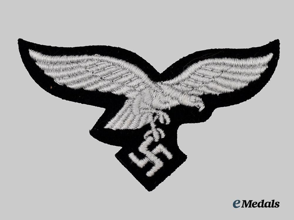 germany,_third_reich._a_mixed_lot_of_insignia___m_n_c6285