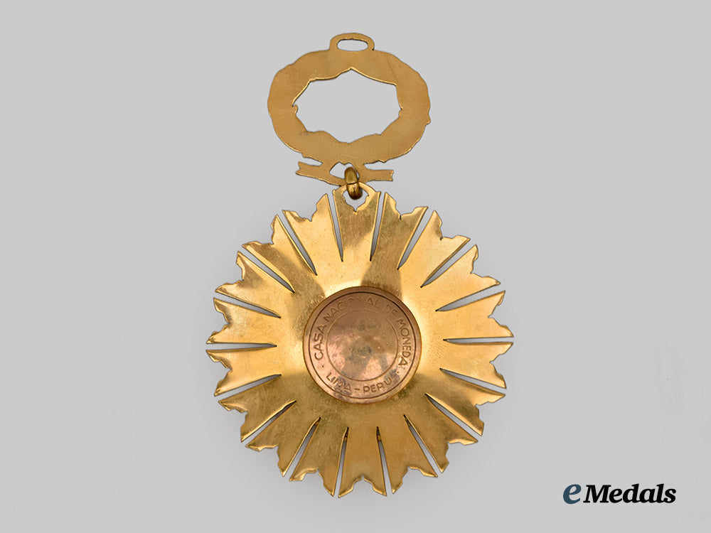 peru._an_order_of_the_sun_of_peru,_grand_cross_set,_c.1960___m_n_c6337