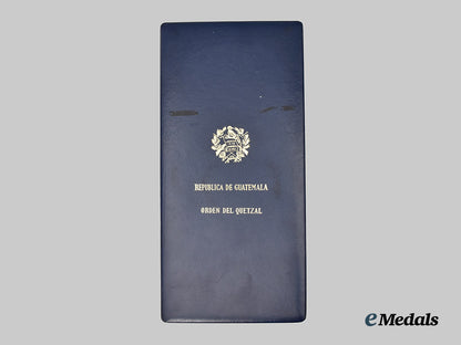 guatemala._an_order_of_quetzal,_grand_cross_set,_by_cravanzola,_c.1960___m_n_c6346