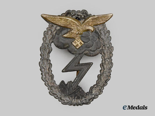 germany,_luftwaffe._a_ground_assault_badge___m_n_c6350