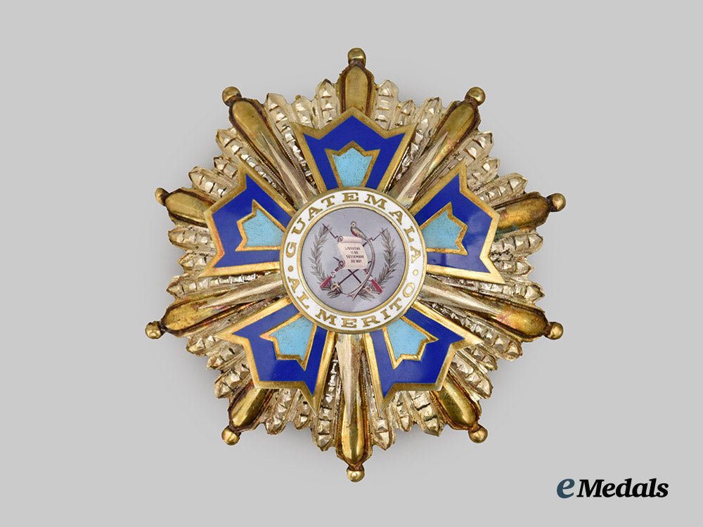 guatemala._an_order_of_quetzal,_grand_cross_set,_by_cravanzola,_c.1960___m_n_c6354