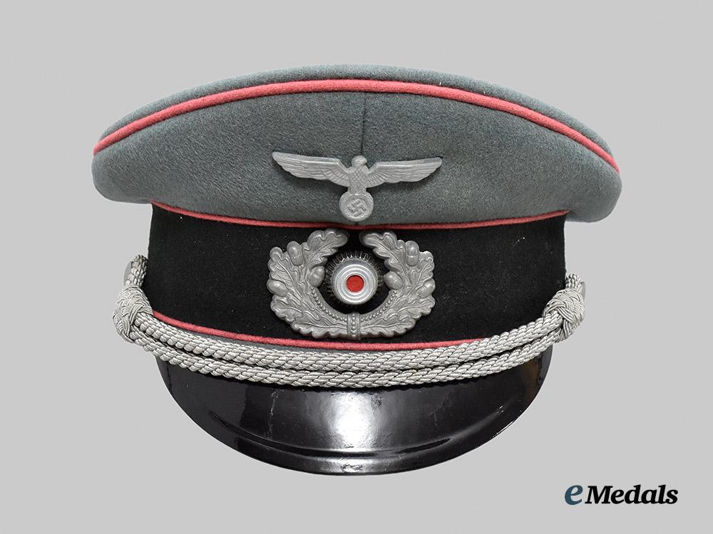 germany,_heer._an_armoured_officer’s_visor_cap,_by_albert_kempf___m_n_c6361
