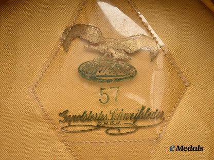 germany,_heer._an_armoured_officer’s_visor_cap,_by_albert_kempf___m_n_c6370