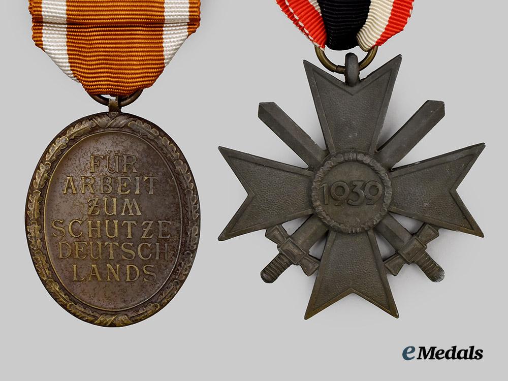 germany,_third_reich._a_lot_of_awards_for_military_and_civil_service___m_n_c6411