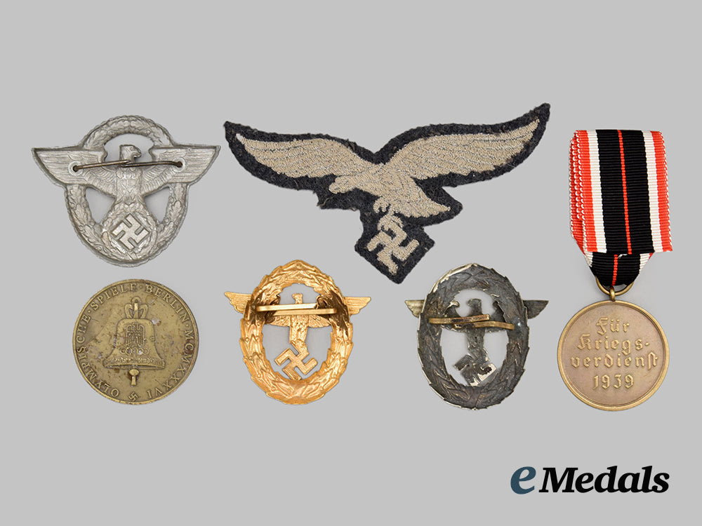 germany,_third_reich._a_mixed_lot_of_awards_and_insignia___m_n_c6421