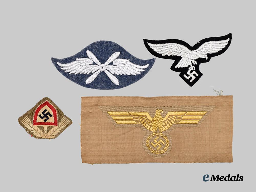 germany,_third_reich._a_mixed_lot_of_insignia___m_n_c6421