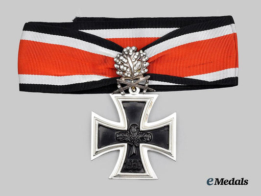 germany,_federal_republic._a_knight’s_cross_of_the_iron_cross_with_oak_leaves,_swords,_and_diamonds,1957_version___m_n_c6433
