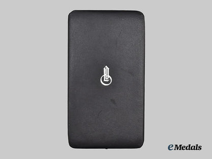 germany,_federal_republic._a_knight’s_cross_of_the_iron_cross_with_oak_leaves,_swords,_and_case,_exhibition_example_by_rudolf_souval,_c.1980___m_n_c6441