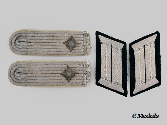 germany,_heer._a_set_of_infantry_oberleutnant_rank_insignia___m_n_c6444