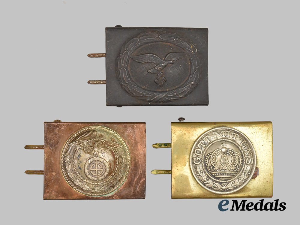 germany,_third_reich._a_mixed_lot_of_belt_buckles___m_n_c6459