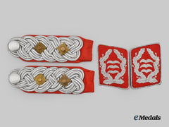 Germany, Luftwaffe. A Set of Flak/Artillery Oberst Rank Insignia