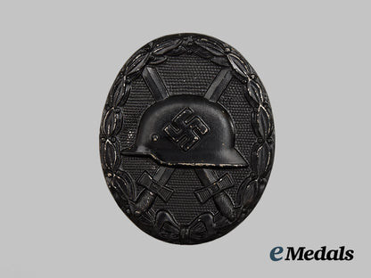 germany,_wehrmacht._a_black_grade_wound_badge,_with_case___m_n_c6470
