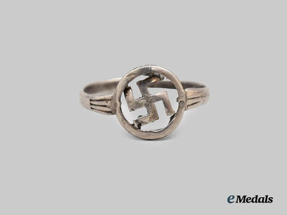 germany,_third_reich._a_patriotic_ring_in_silver___m_n_c6473