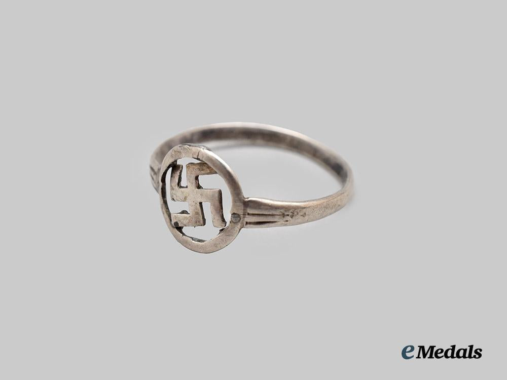 germany,_third_reich._a_patriotic_ring_in_silver___m_n_c6474