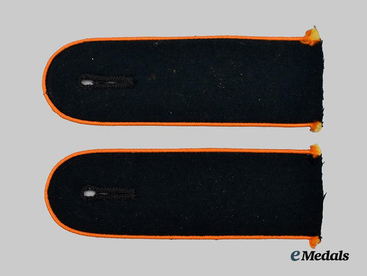 germany,_heer._a_set_of_feldgendarmerie_enlisted_personnel_shoulder_straps___m_n_c6488