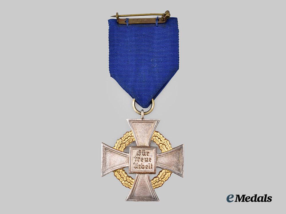 germany,_third_reich._a_civil_service_long_service_award,_special_grade_for50_years___m_n_c6496