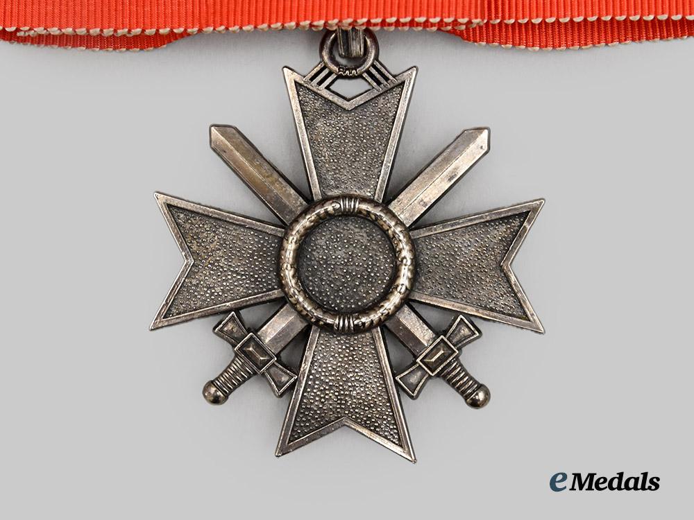 germany,_federal_republic._a_knight’s_cross_of_the_war_merit_cross_with_swords,1957_version___m_n_c6512