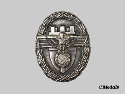 germany,_federal_republic._an_east_prussia_gau_honour_badge,_exhibition_example_by_rudolf_souval,_c.1965___m_n_c6520