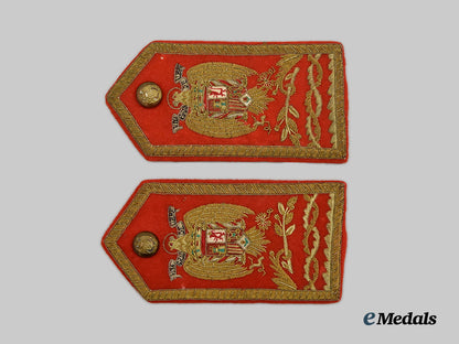 spain,_spanish_state._a_pair_of_shoulder_boards,_c.1950___m_n_c6521